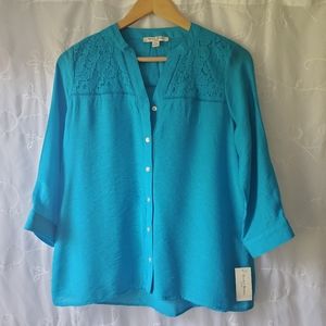 LAST CHANCE NWT Studio Works blue petite button up blouse